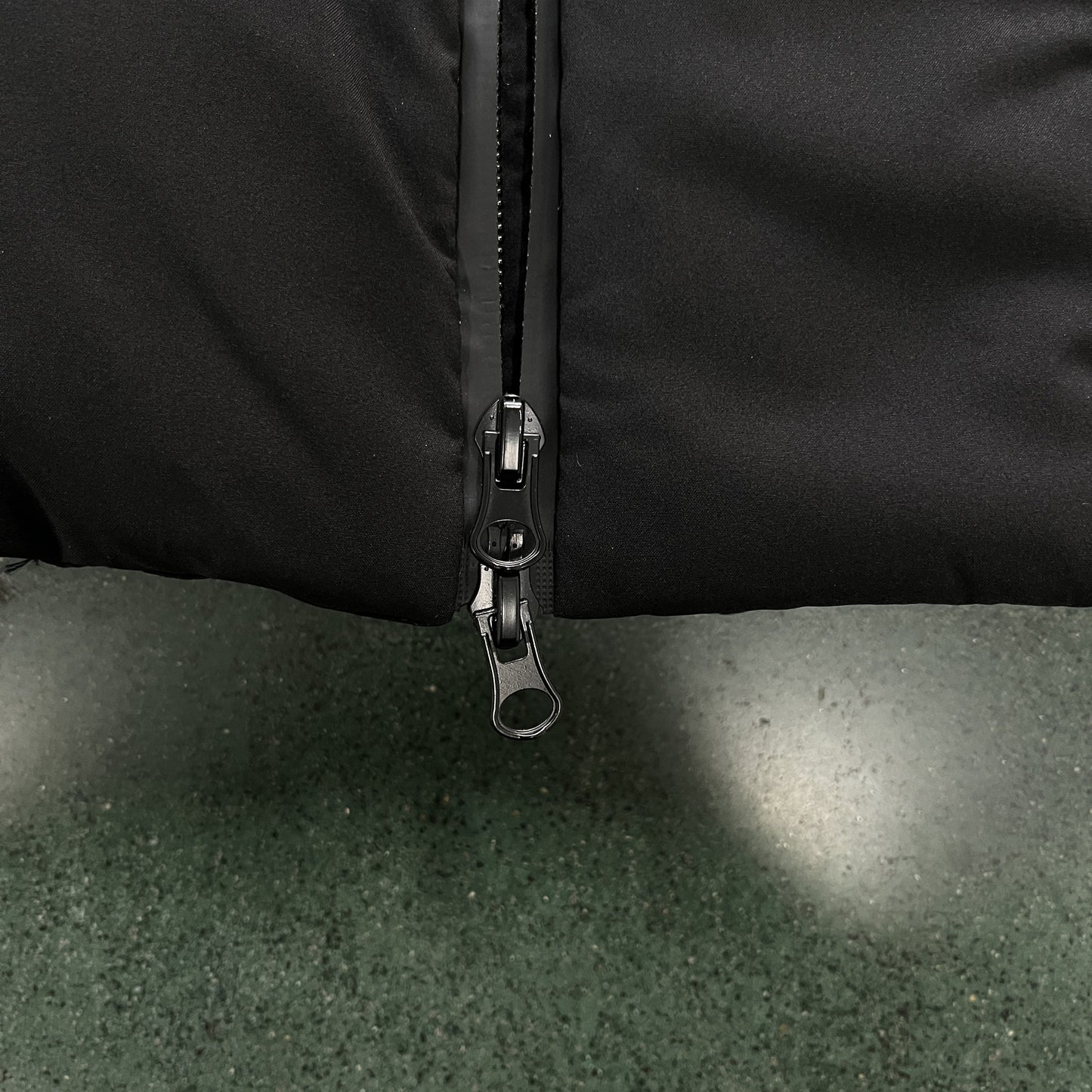 HYPERDRIVE TECHNICAL PUFFER-BLACK EDITION