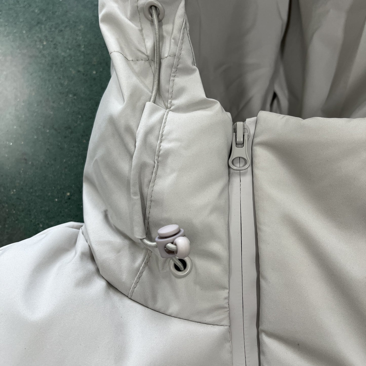HYPERDRIVE TECHNICAL PUFFER JACKET - LIGHT GREY