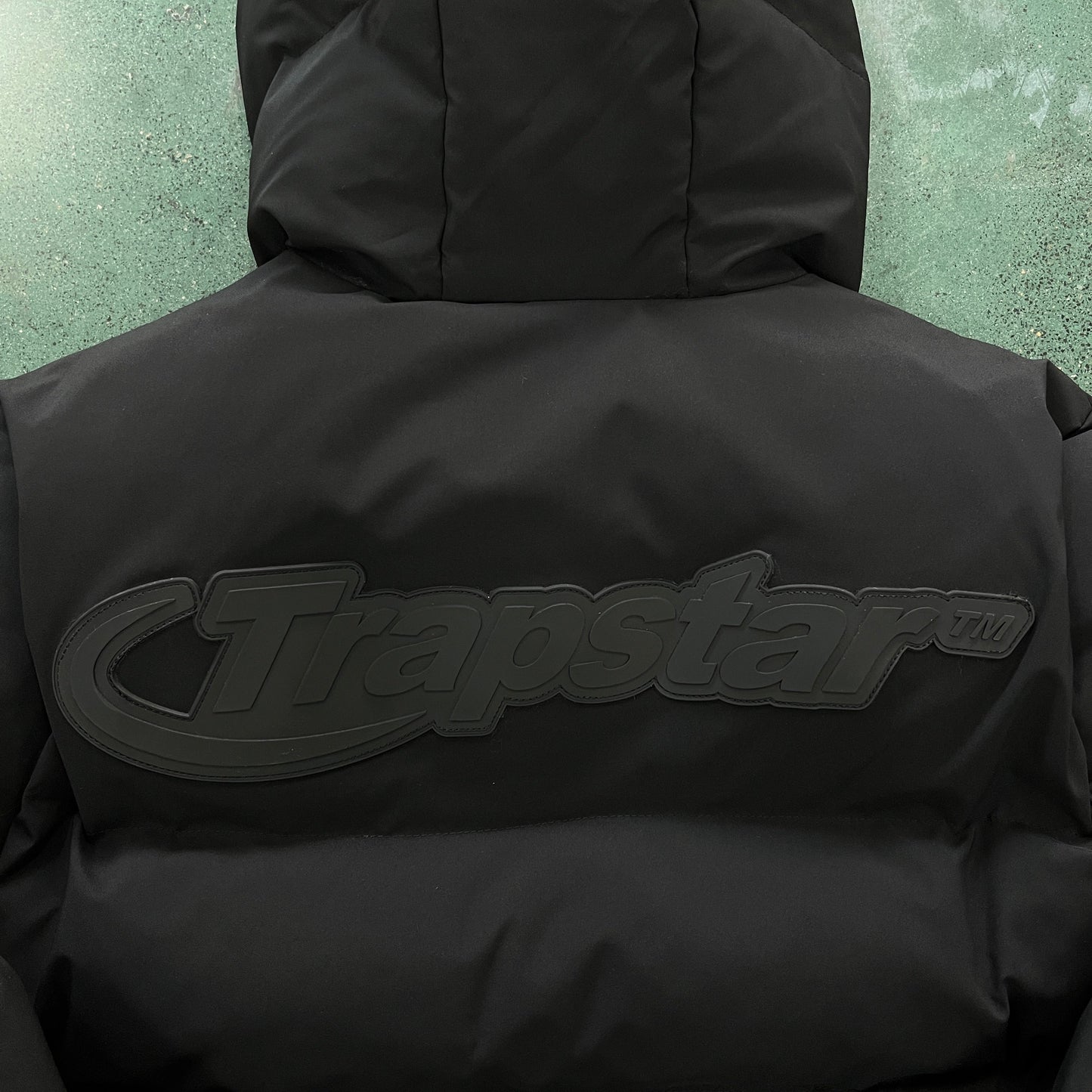HYPERDRIVE TECHNICAL PUFFER-BLACK EDITION