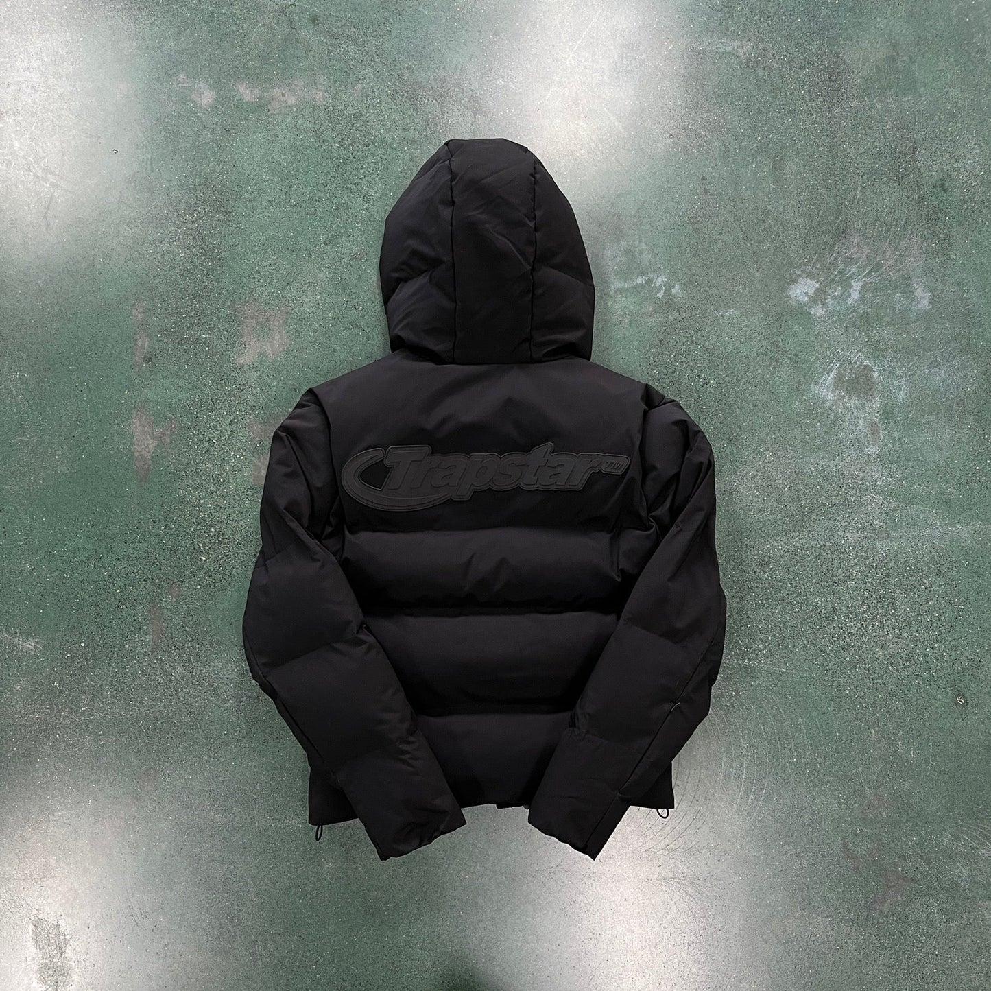 HYPERDRIVE TECHNICAL PUFFER-BLACK EDITION