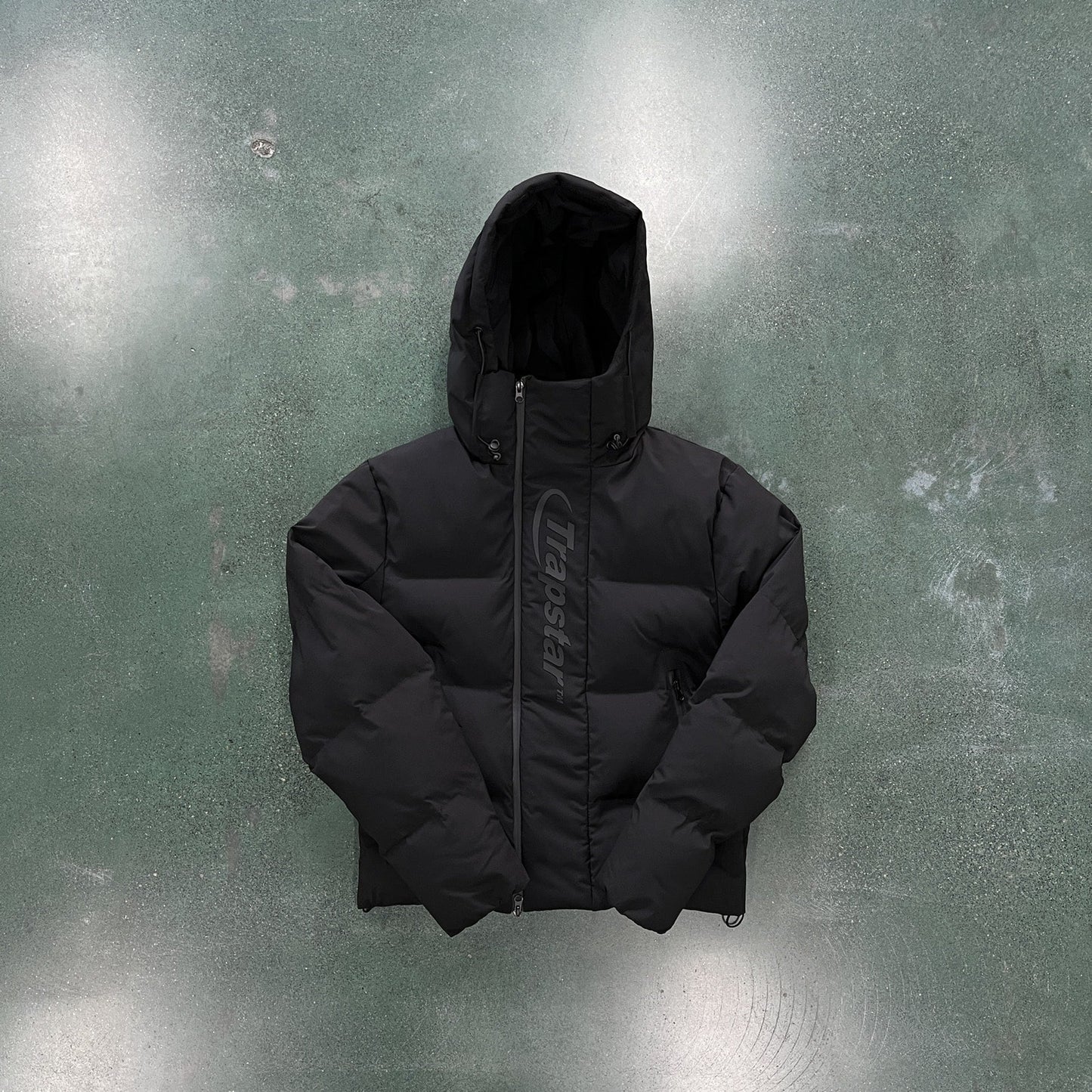 HYPERDRIVE TECHNICAL PUFFER-BLACK EDITION