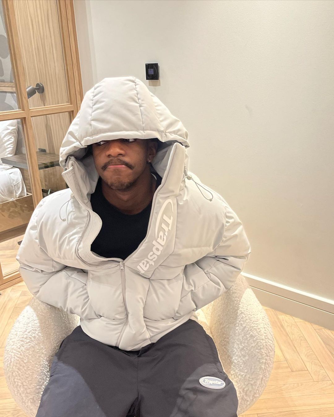 HYPERDRIVE TECHNICAL PUFFER JACKET - LIGHT GREY