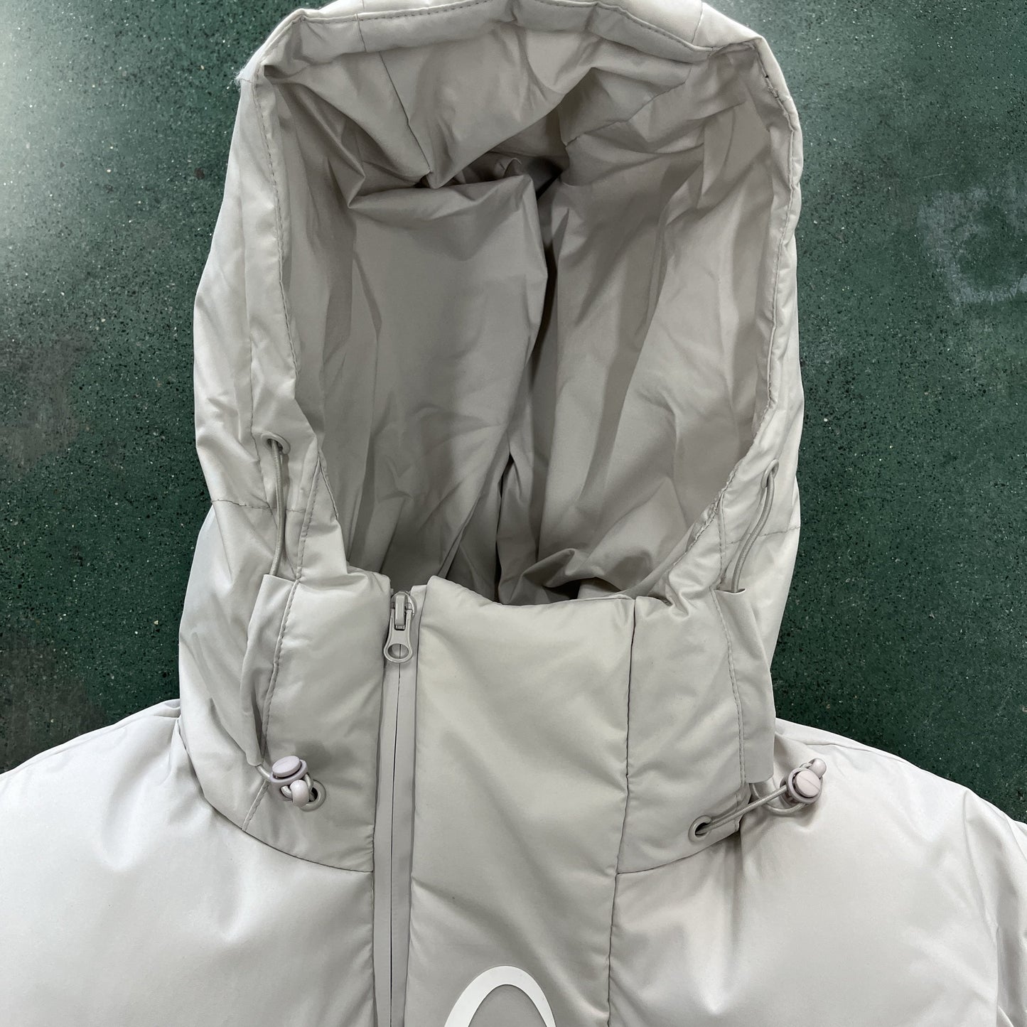 HYPERDRIVE TECHNICAL PUFFER JACKET - LIGHT GREY