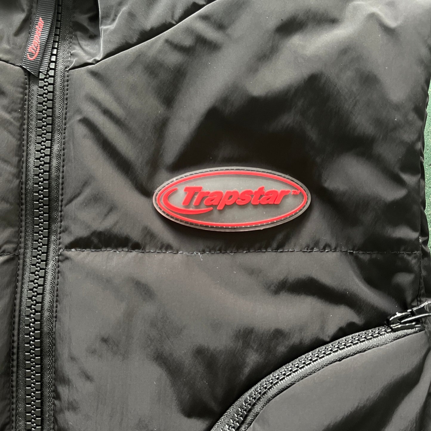 Hyperdrive Gilet - Black/Red