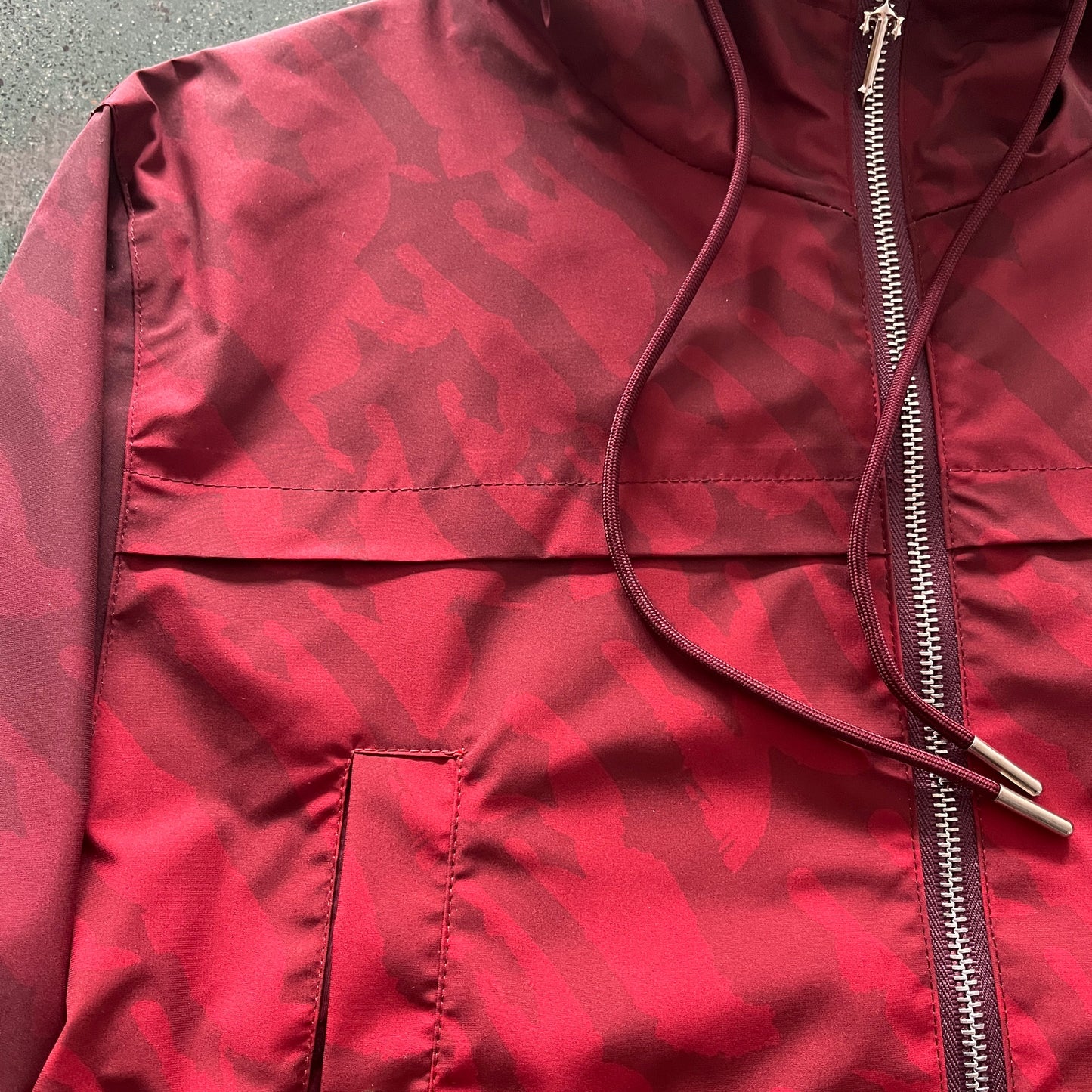 WOMEN IRONGATE T WINDBREAKER - RED