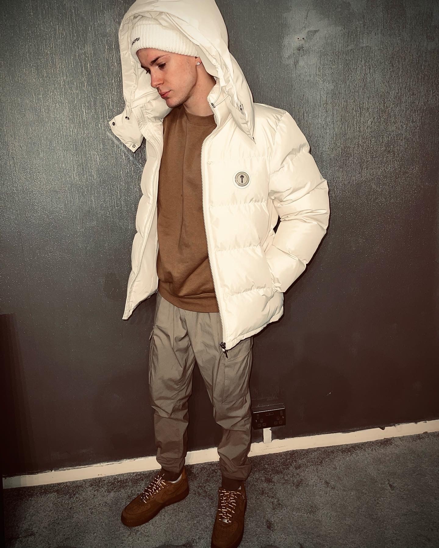 PUFFER JACKET-cream