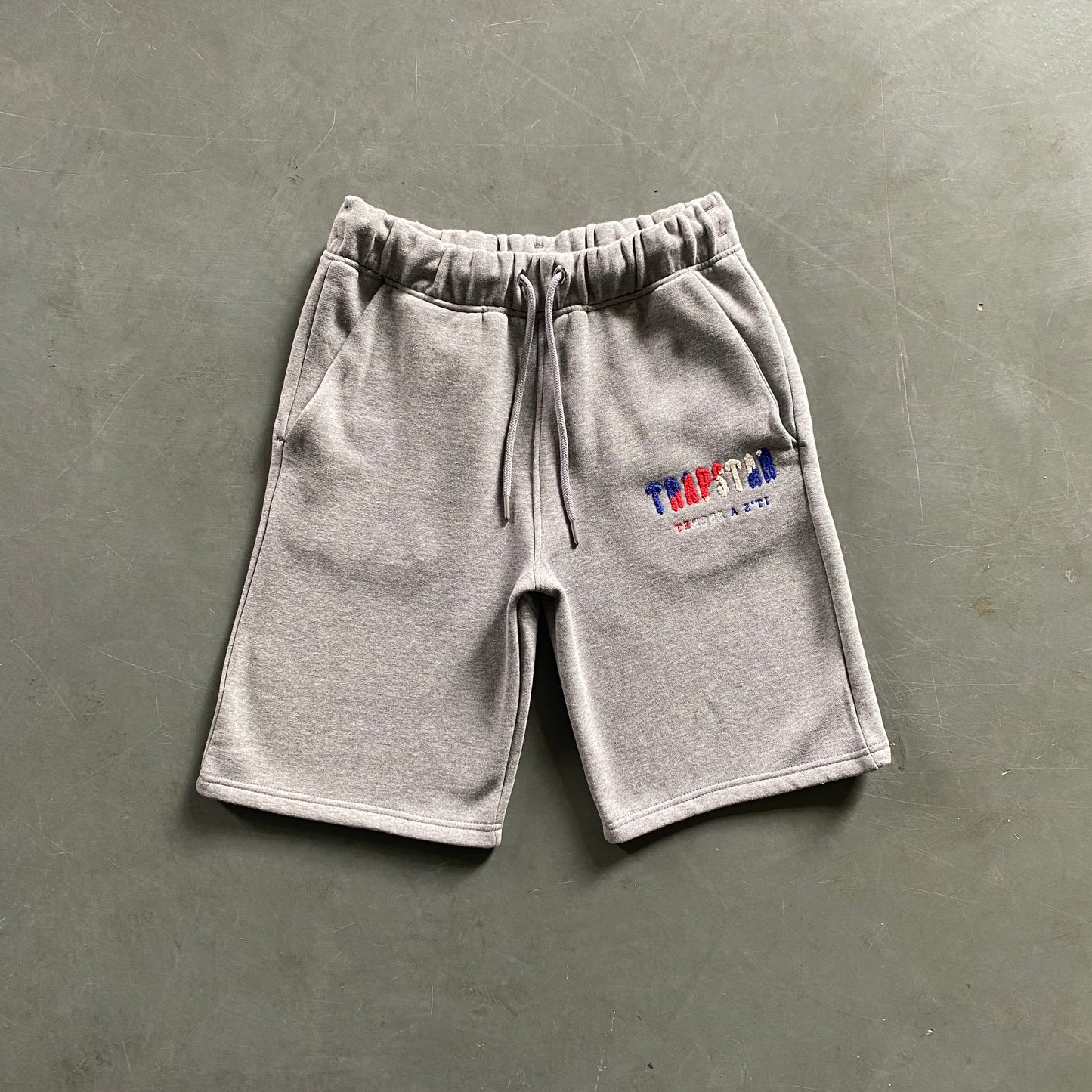 Chenille decoded chort set-revolution