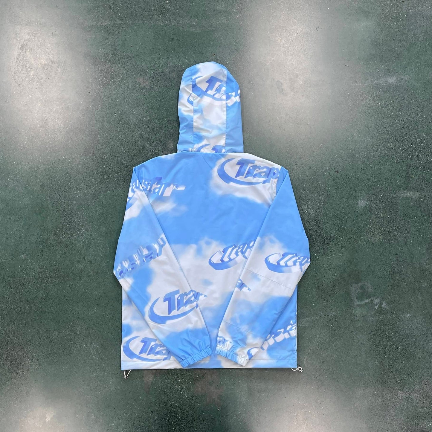 irongate T cloud windbreaker
