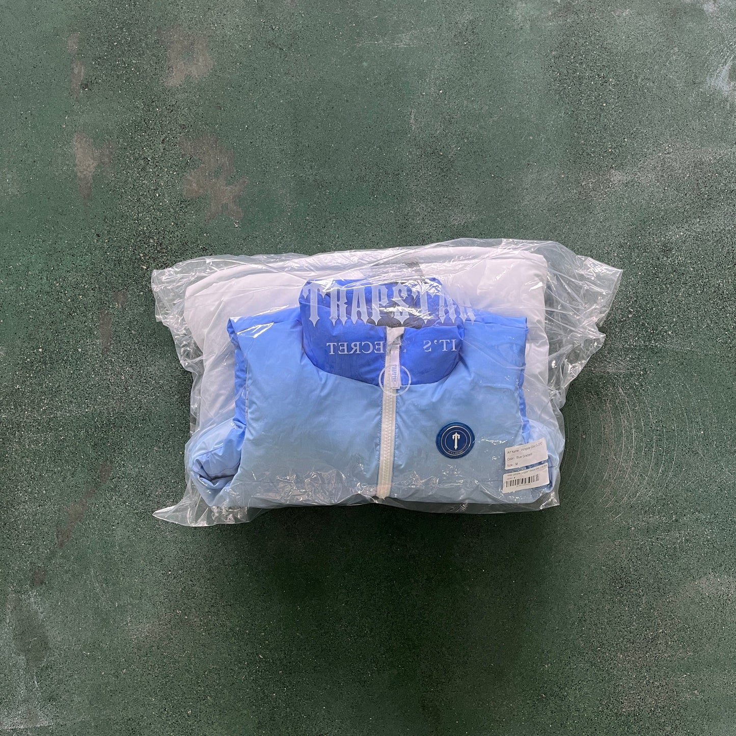 irongate badge gilte-ice blue