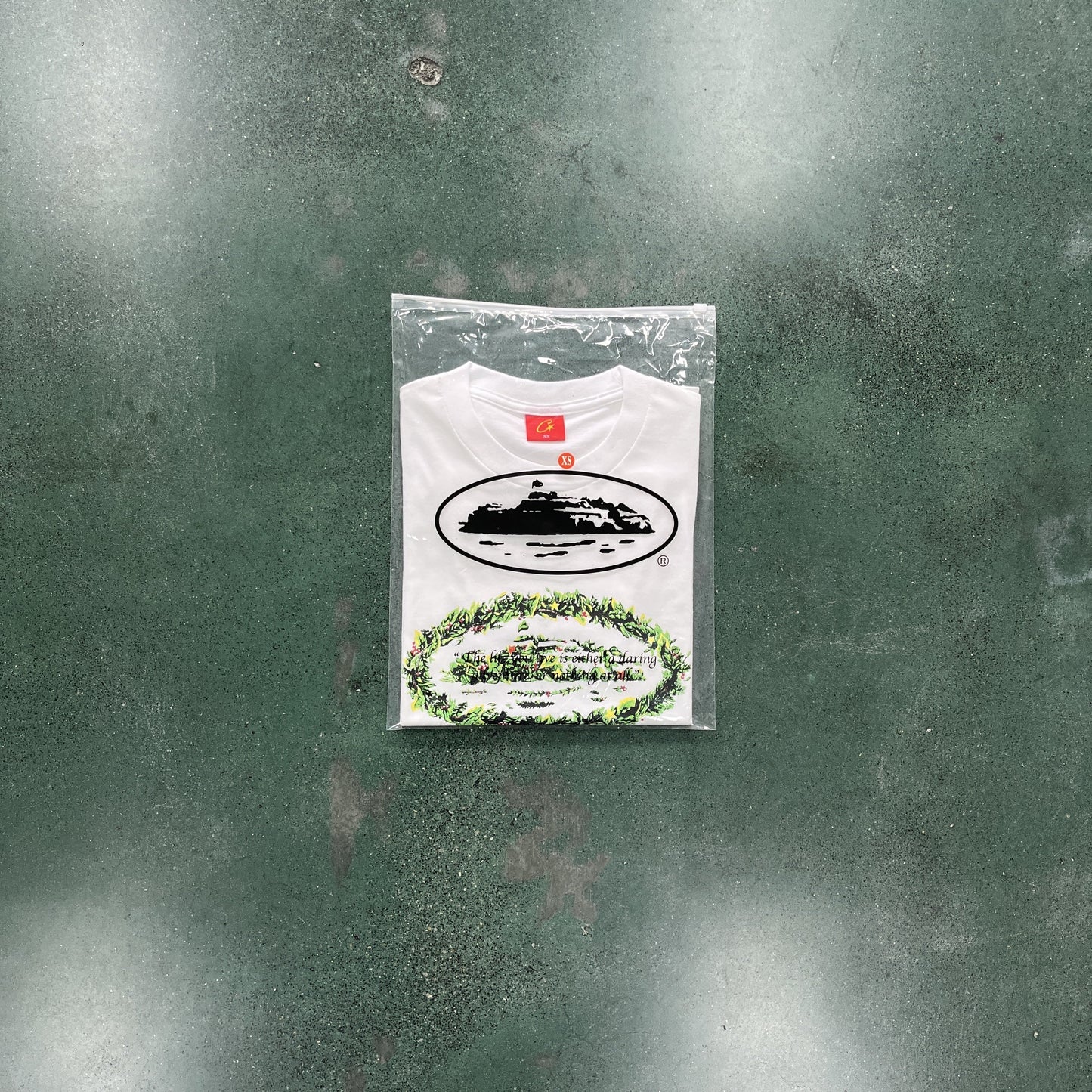 round grass short sleeve