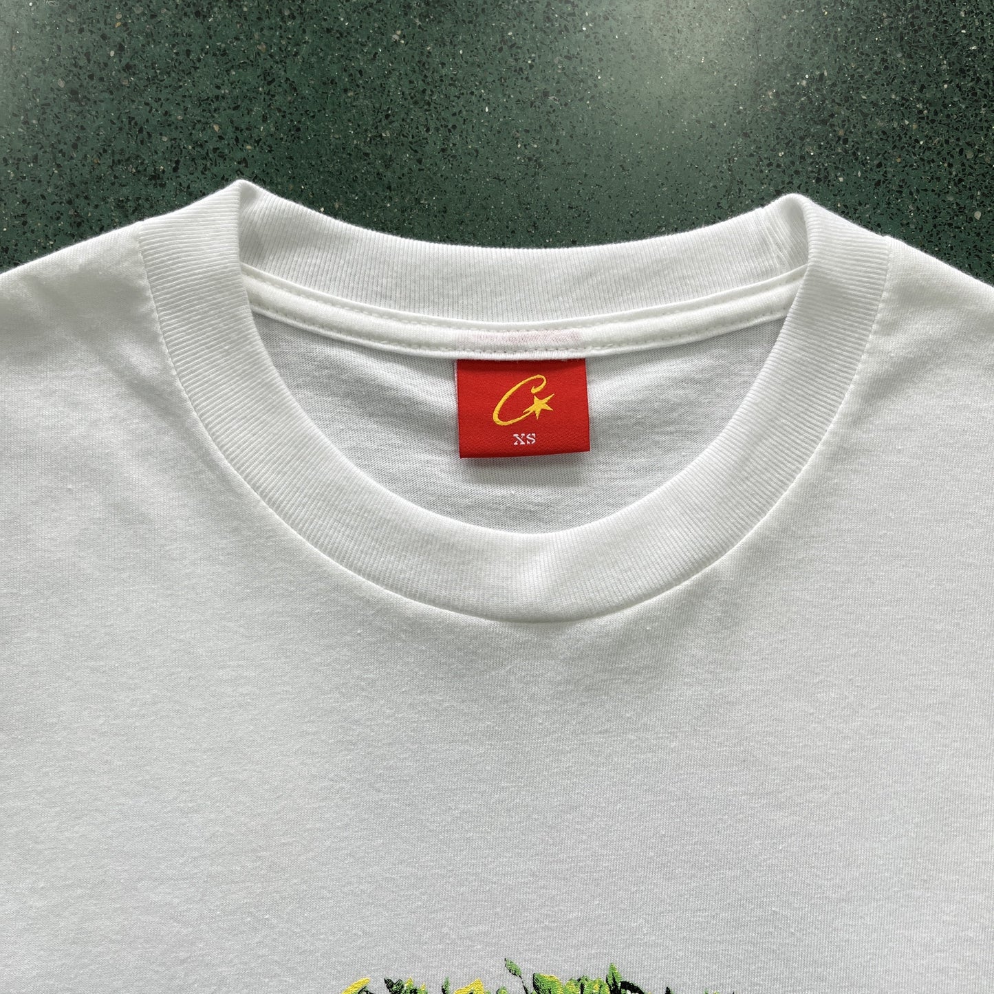 round grass short sleeve