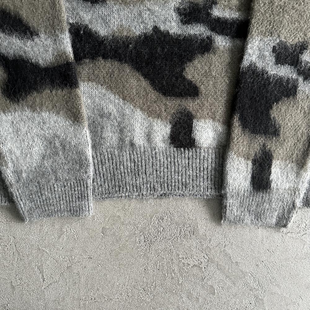Mohair kmit sweater deep ocean camo grey