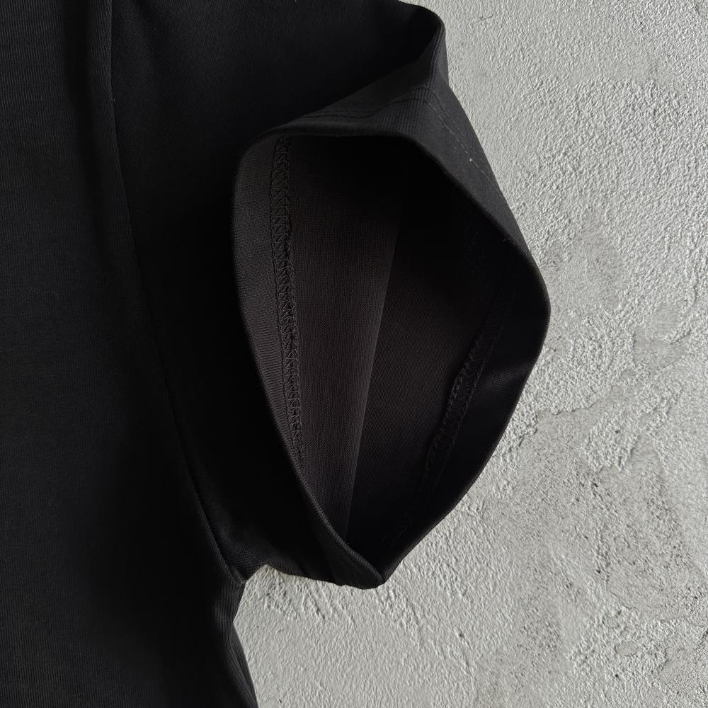 slaughter gang tee-black
