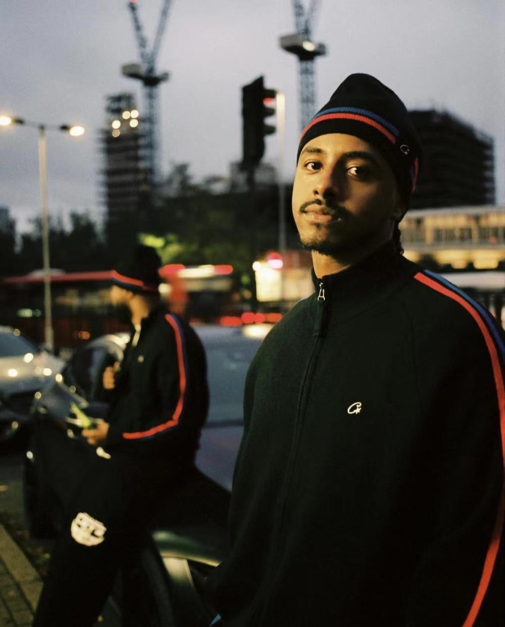Knit zip up fleece- Black