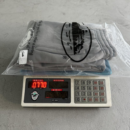 island puff print zip set-grey