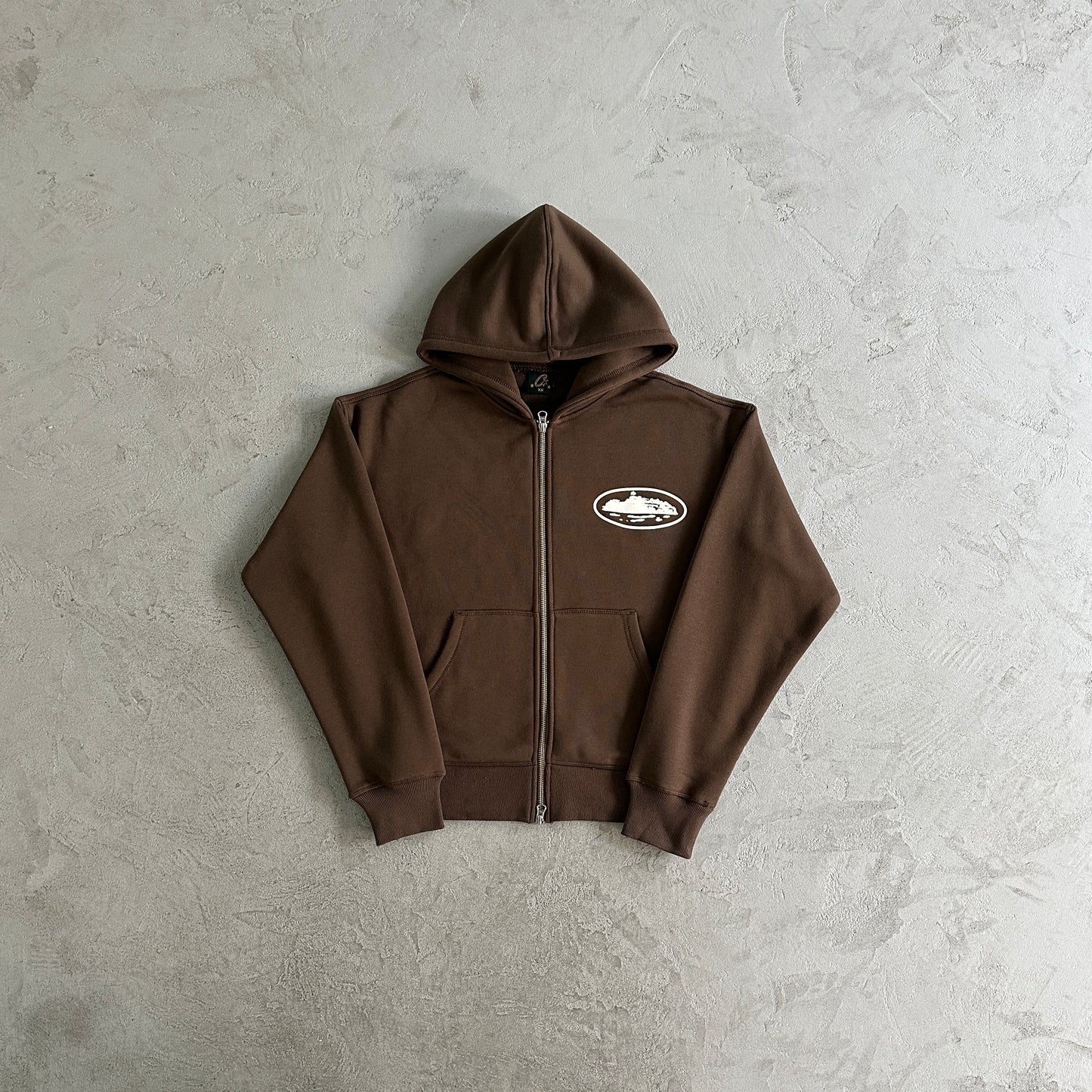 island puff print zip set-brown