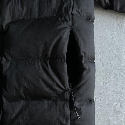 It's a secret puffer jacket BLACK