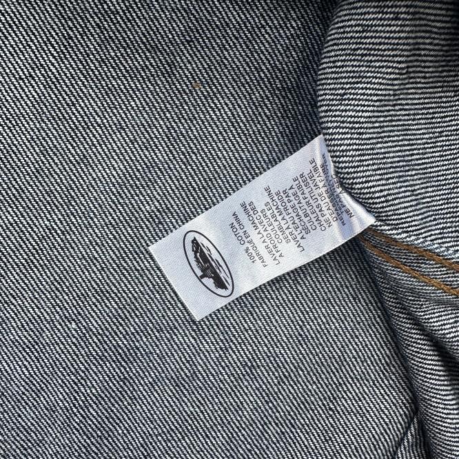 TYPE I FRAYED DENIM JACKET