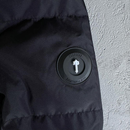 decoded arch puffer-black gradient
