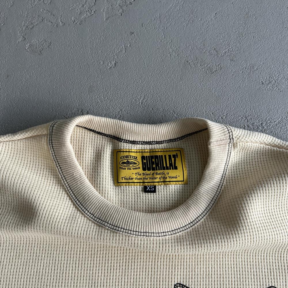 [Special Offer] Waffle Tiger Stars Long Sleeve-Beige