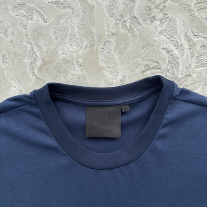 Syna world crest Tee