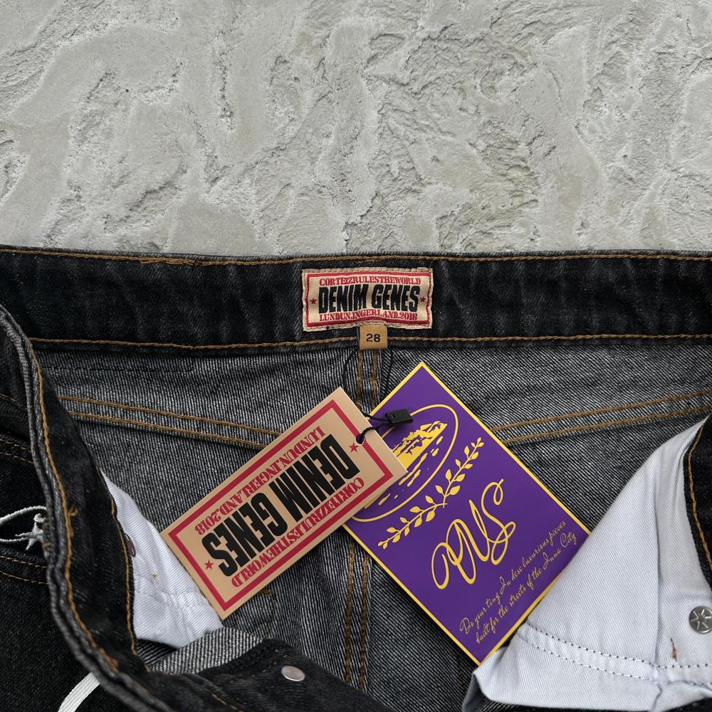 CR island baggy shorts-black