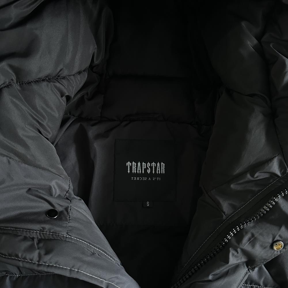 decoded arch puffer-black gradient