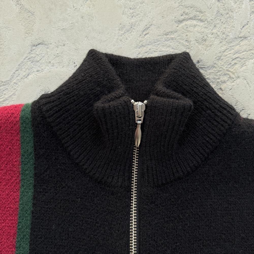 lux knit zip up-black