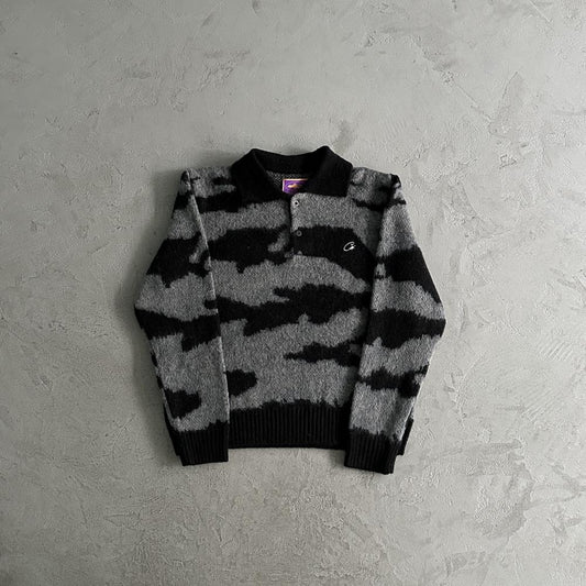 morehairfuzzy collar sweater-black