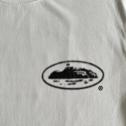 halftone island -white