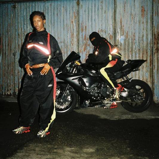 GRADIENT LITEWORK SET-BLACK