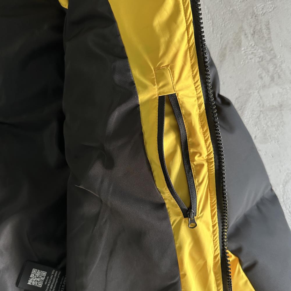 Decoded Arch Puffer Jacket Black Yellow