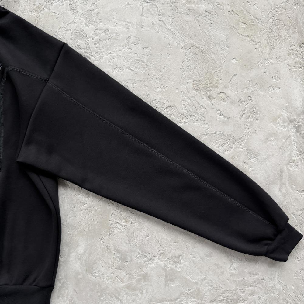 ME glide overlock trackie-black