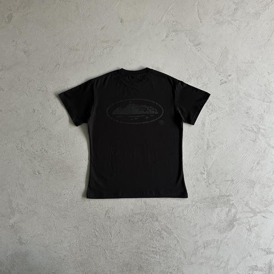Round r-labeled tee all balck