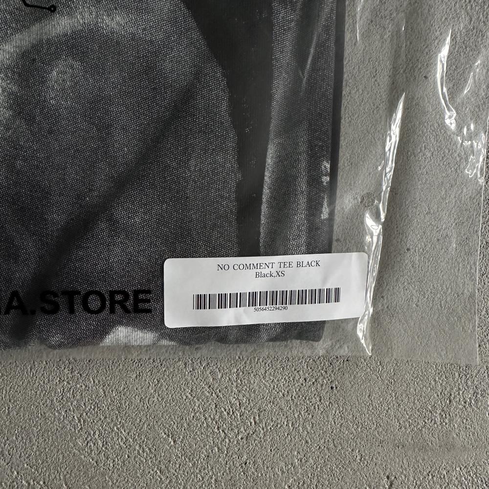 sy no comment tee-black