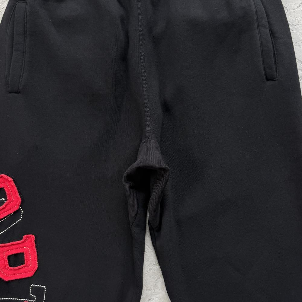 LUNDUN STITCH OPEN HEM -black and red