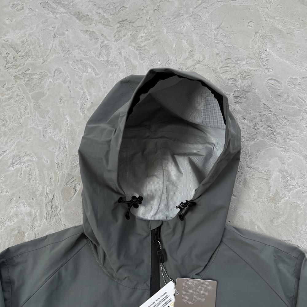 mer Waterproof Jacket-Gray