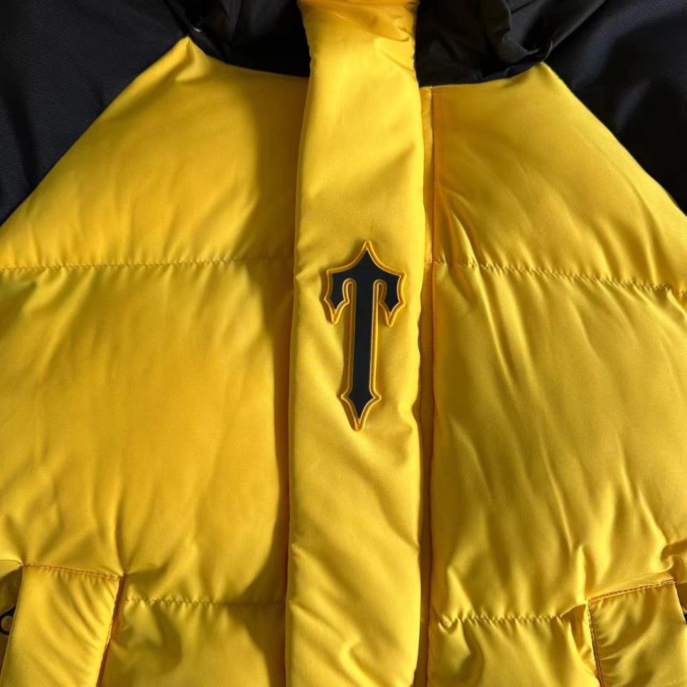 Decoded Arch Puffer Jacket Black Yellow