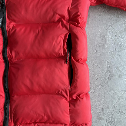 It's a secret puffer jacket