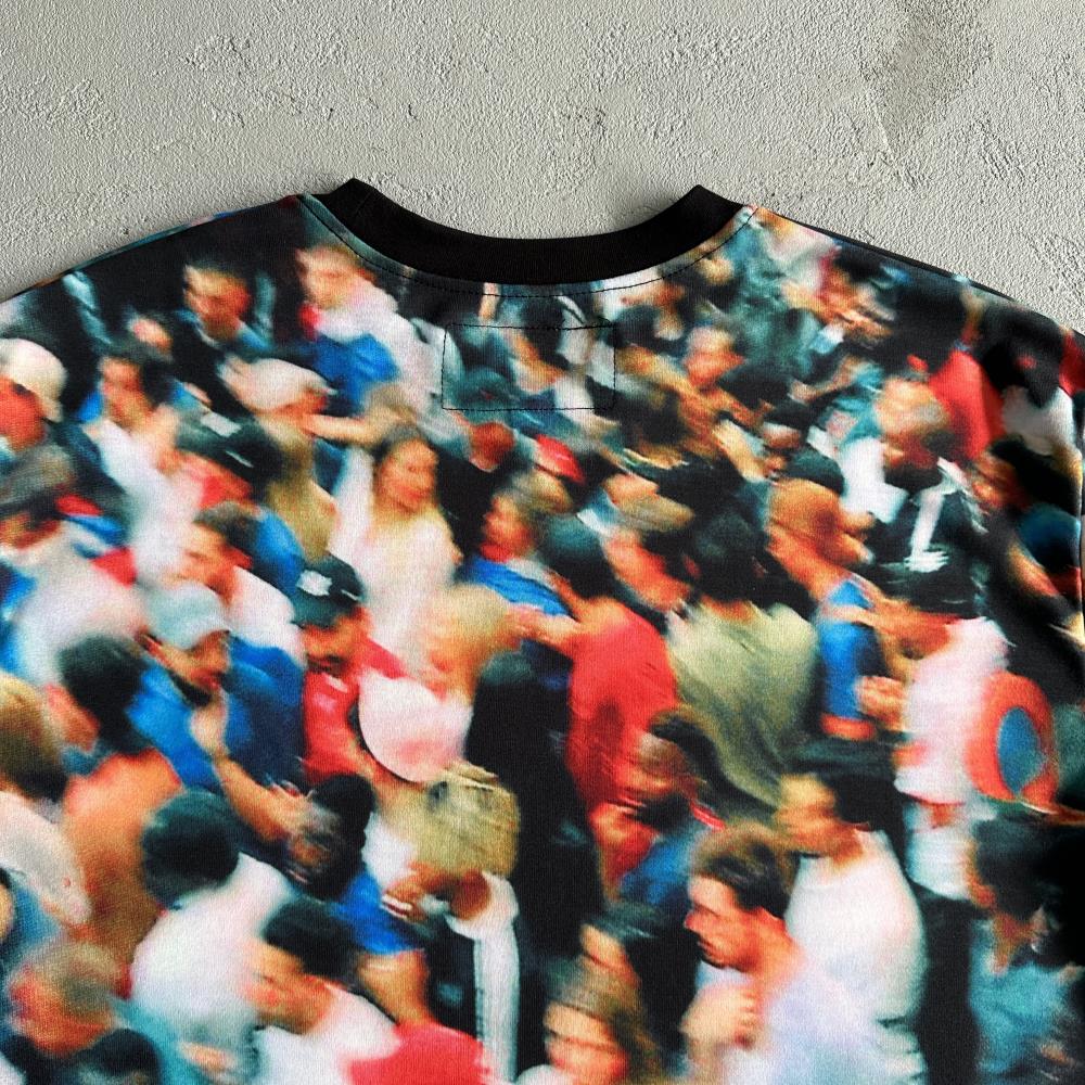 Crowd printed T-shirts