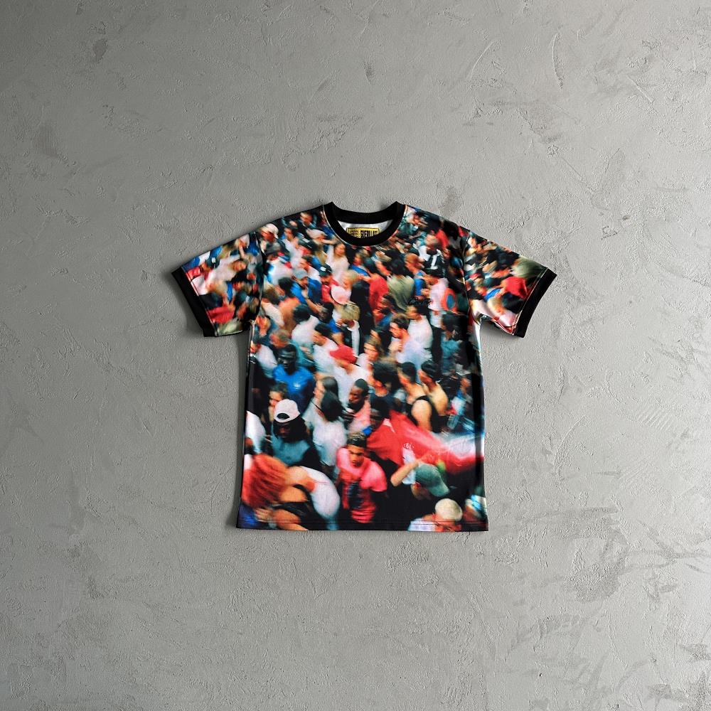 Crowd printed T-shirts