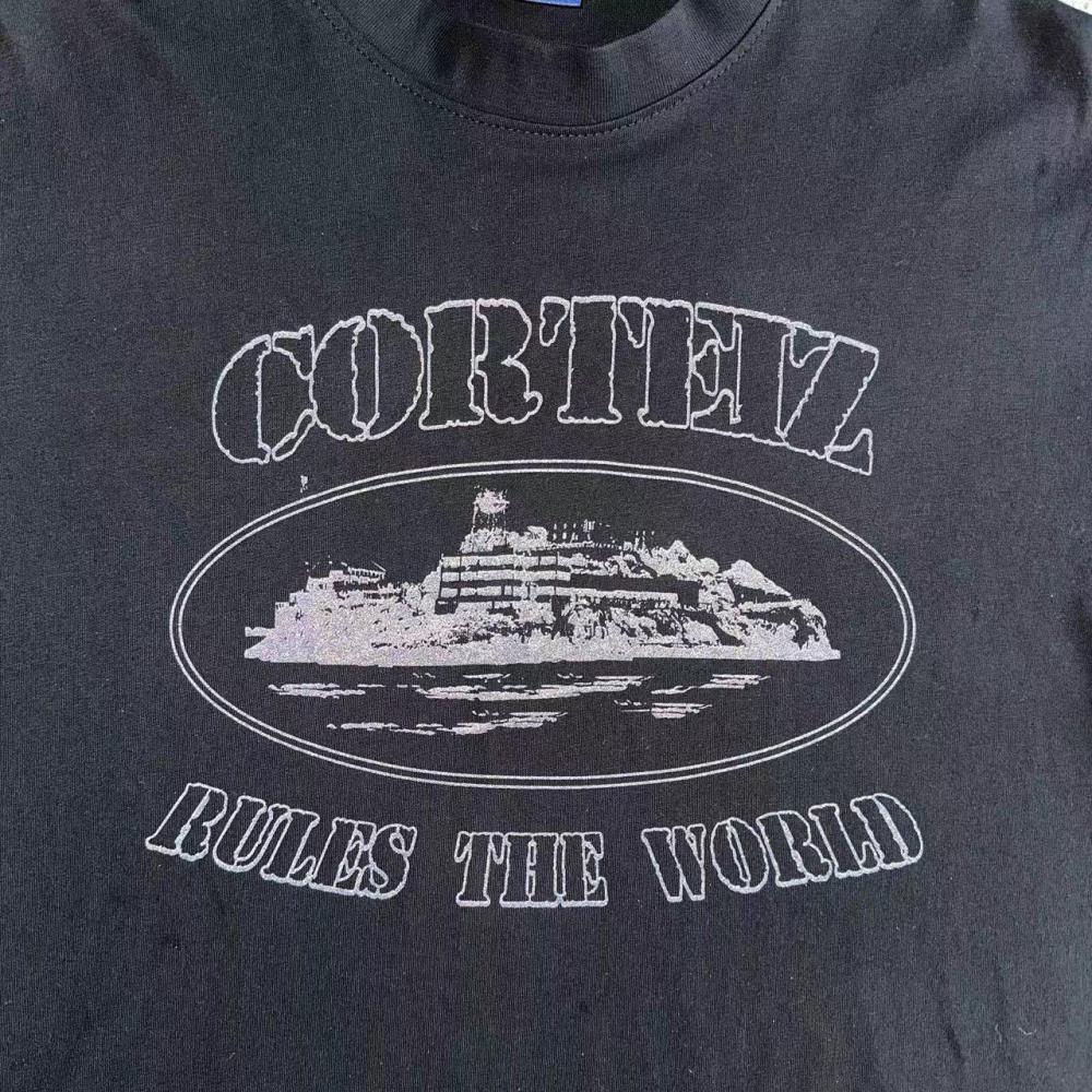 Rules The World T-shirt-Reflective