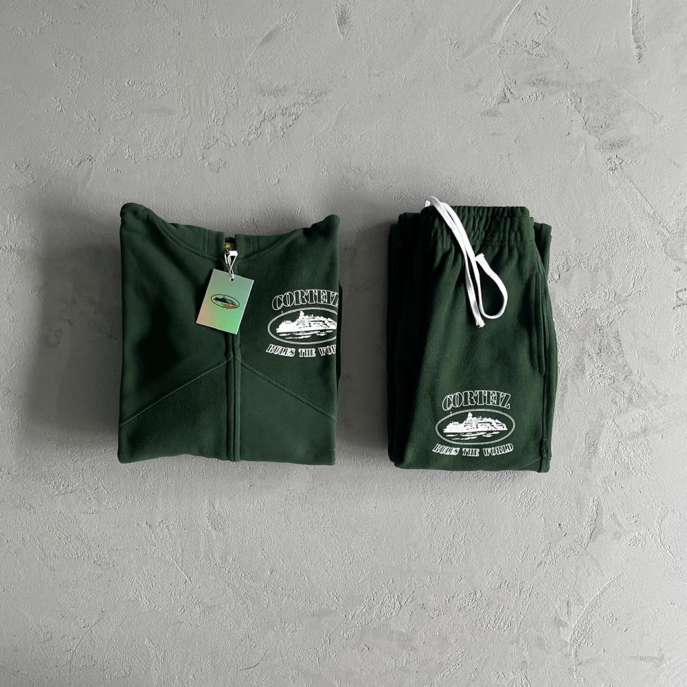 Superior V2 Zipper green set