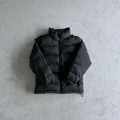 It's a secret puffer jacket BLACK