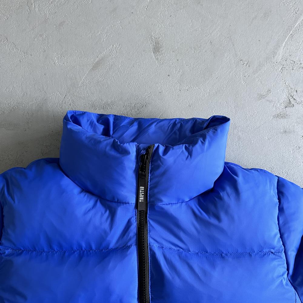 It's a secret puffer jacket