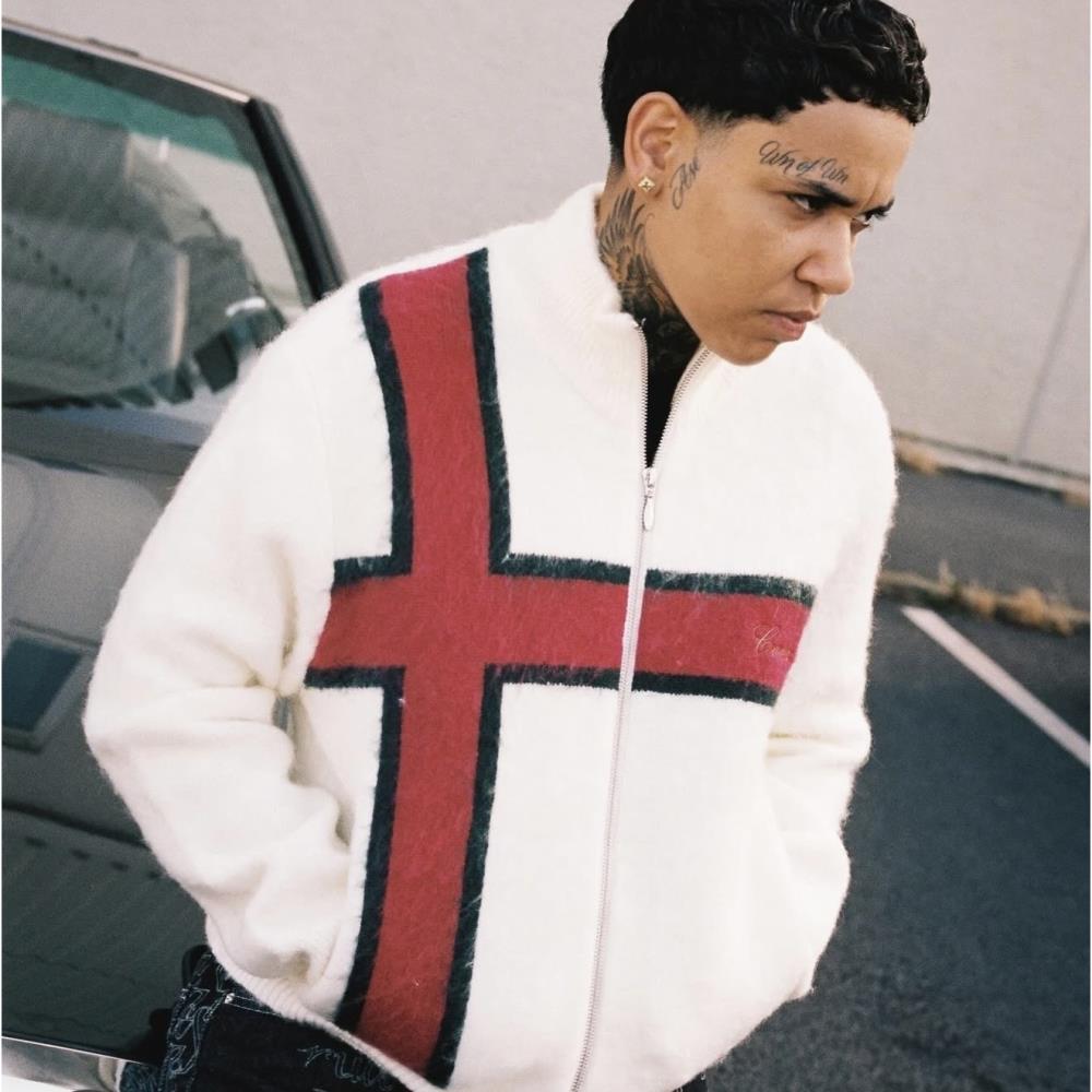 lux knit zip up-White