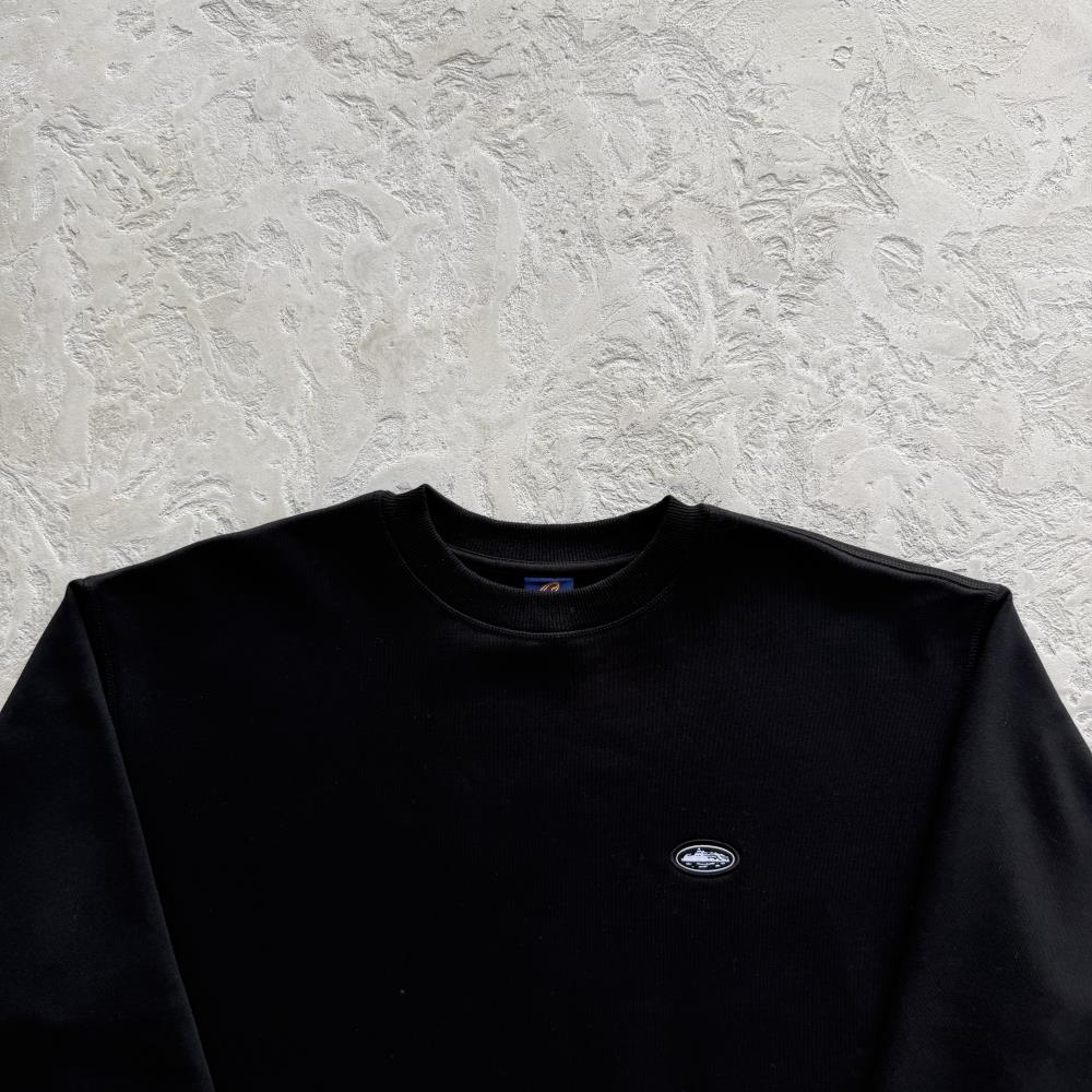 MINI ISLAND CREWNECK- BLACK