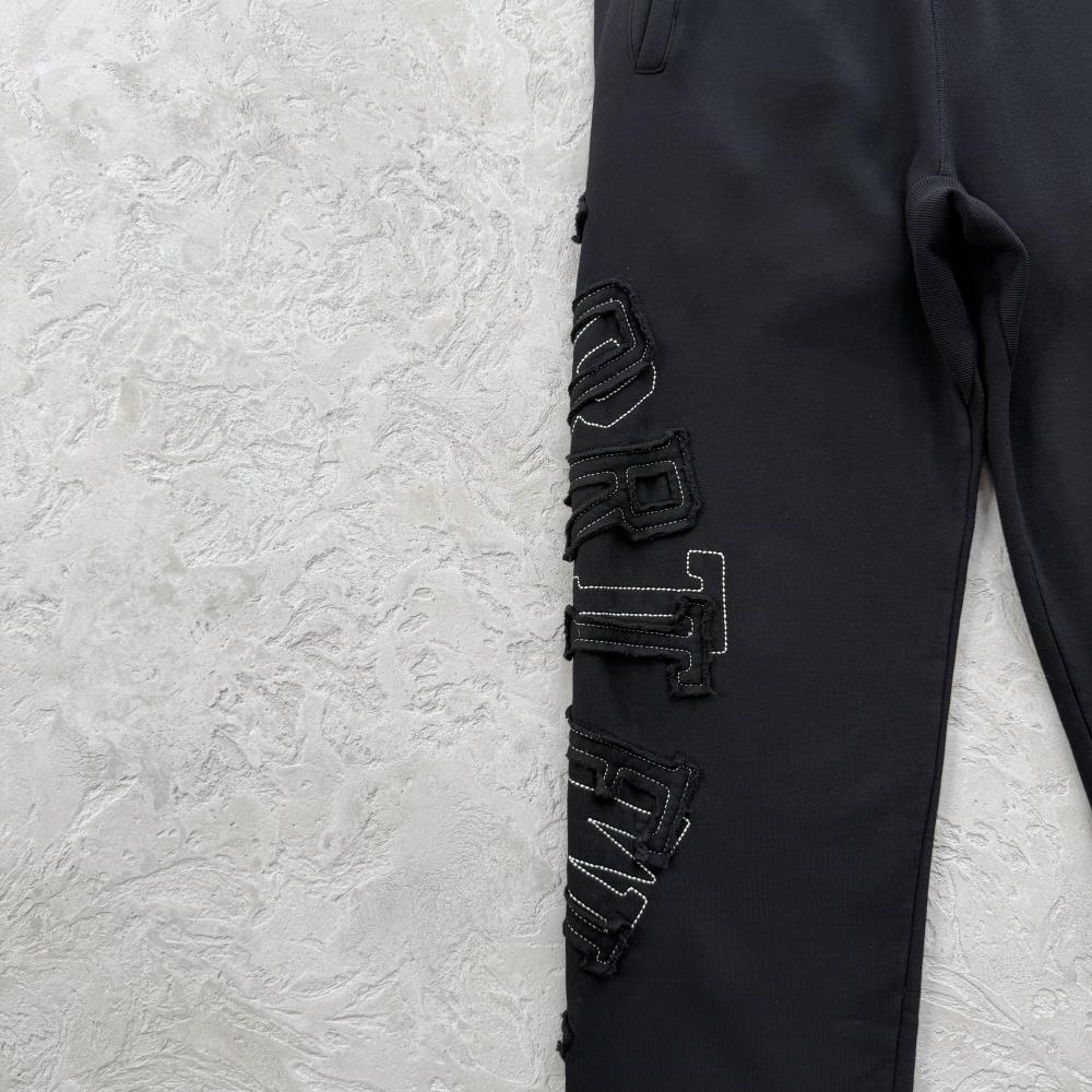LUNDUN STITCH OPEN HEM -triple black