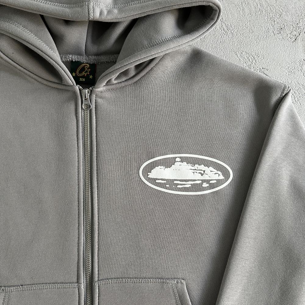 island puff print zip set-grey