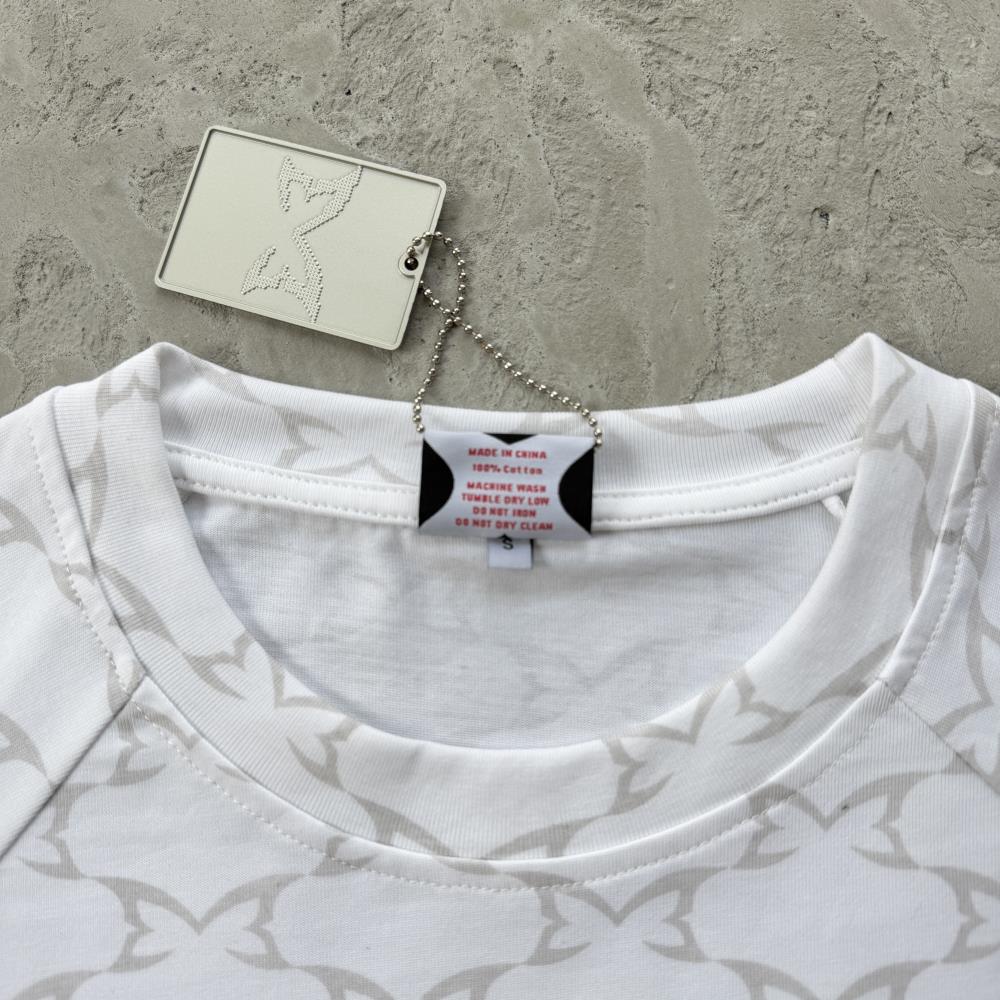 ME Butterfly printed short sleeves-white